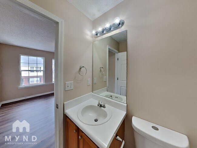 Building Photo - 3607 Ginnis Rd