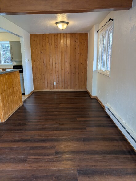 Building Photo - 2562 Cortina Ln