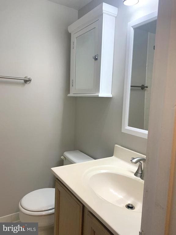 Building Photo - 738 N Wakefield St