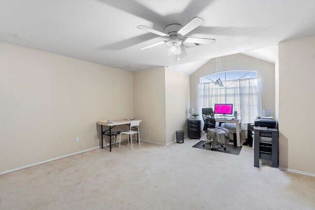 Building Photo - Large 3-Bedroom Home in West Round Rock!