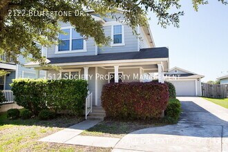 Building Photo - 2122 Bluffstone Dr