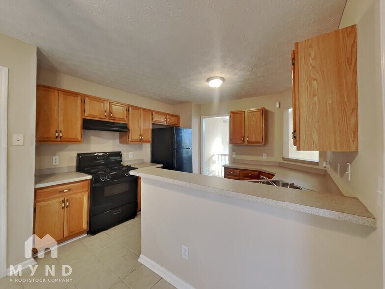 Building Photo - 123 Eagle Glen Dr