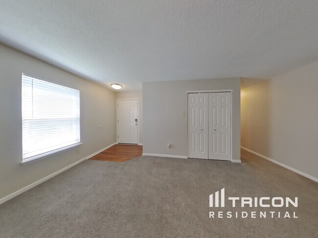 Building Photo - 8005 Crackling Ln