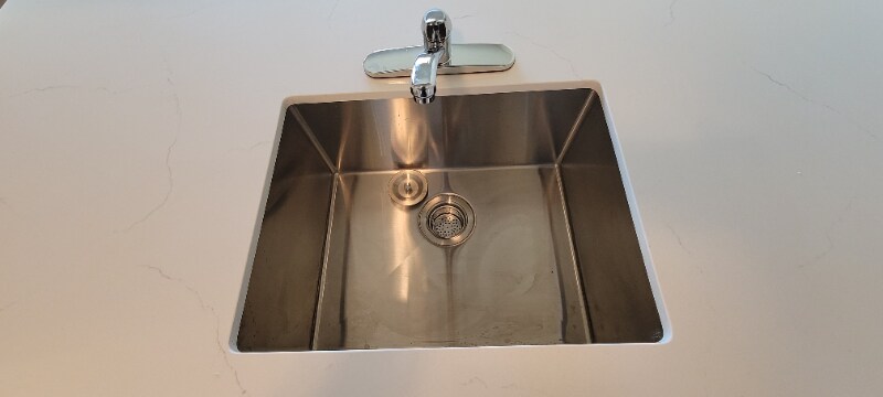 Building Photo - 1830 10th Ave