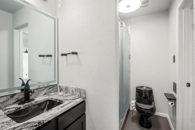 Building Photo - 4405 Bandice Ln