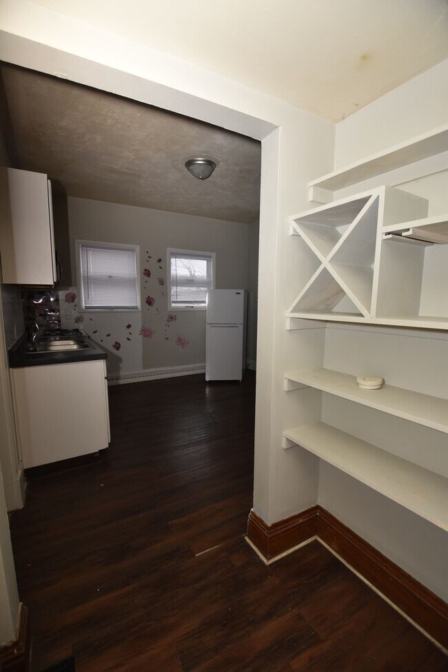 Building Photo - 508 S St Joseph St