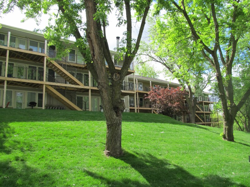 Building Photo - 1904 Parkwild Dr