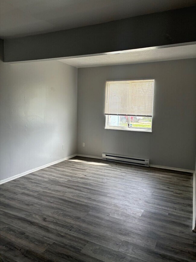 Building Photo - 1545 Fillmore Ave