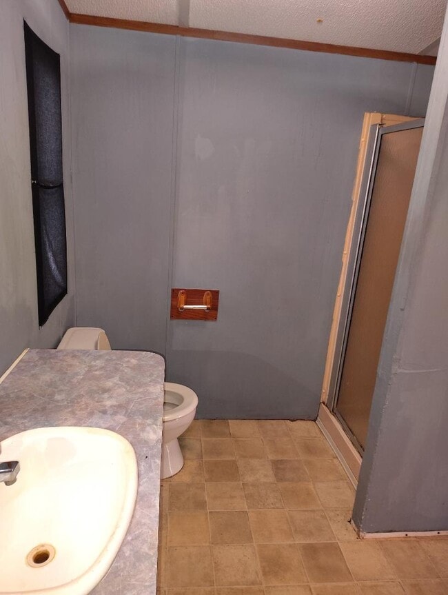 Building Photo - 11 Stewart Pines Loop NE