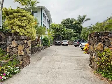 Building Photo - 75-228-228 Aloha Kona Dr