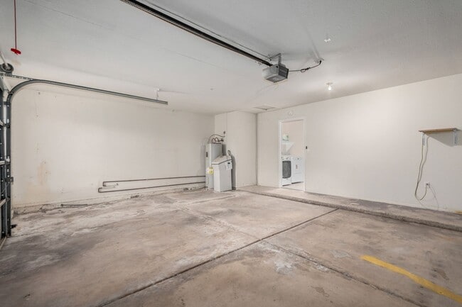 Building Photo - Perfect Ahwatukee Rental