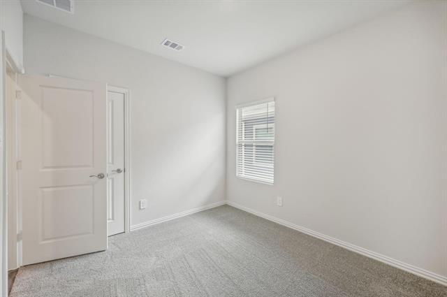 Building Photo - 519 Ridgedale Dr
