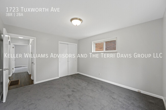 Building Photo - 1723 Tuxworth Ave
