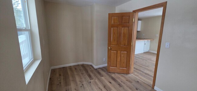 Building Photo - 235 Main St