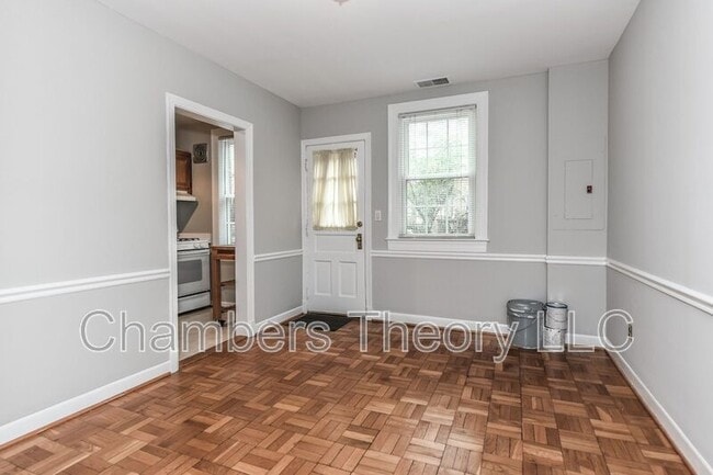Building Photo - 1501 S Edgewood St