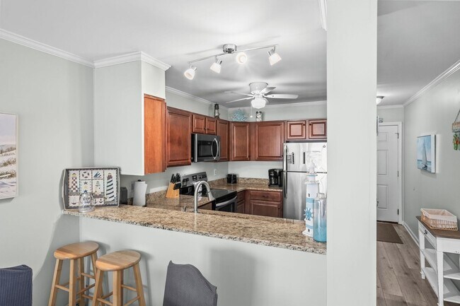 Building Photo - 2405 S Ocean Blvd