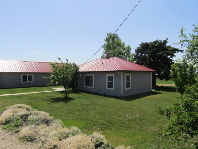Building Photo - 17391 Homedale Rd