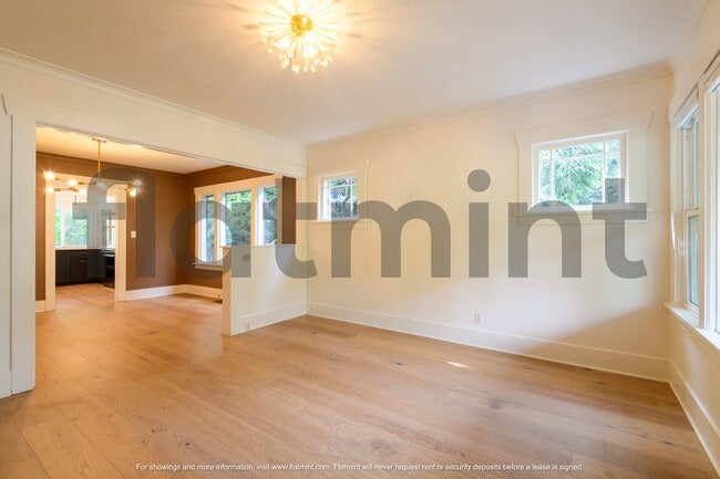 Building Photo - 8520 13th Ave NW