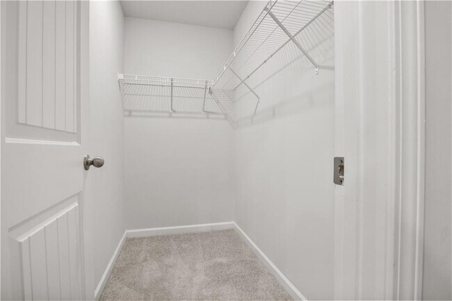 Building Photo - 239 Turner Ln