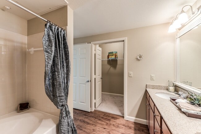 Building Photo - Fresh Air, Fresh Vibes