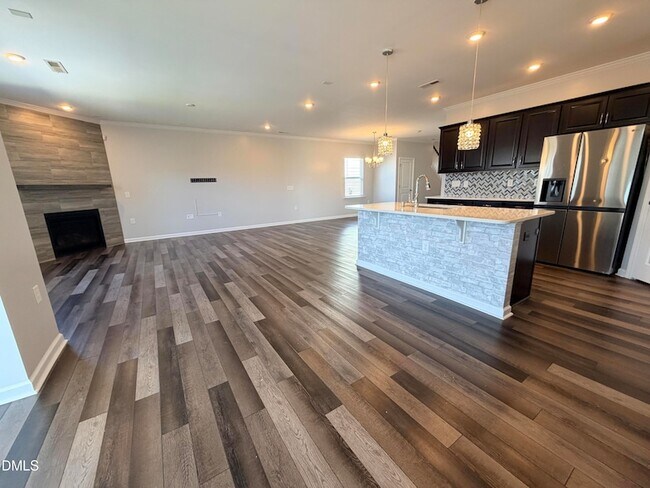 Building Photo - 2022 Attend Xing