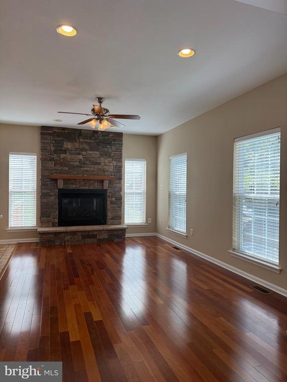Building Photo - 155 Penns Manor Dr