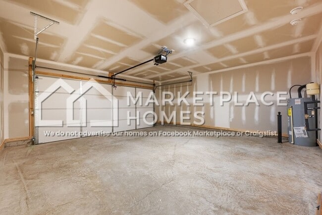 Building Photo - 3814 Magnolia Hls Dr