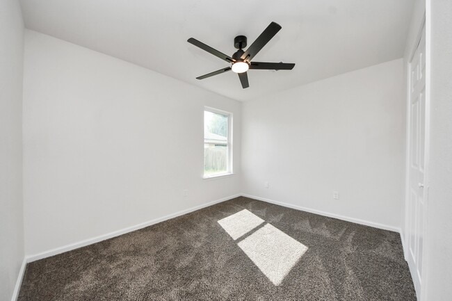 Building Photo - 51 Rd 5214