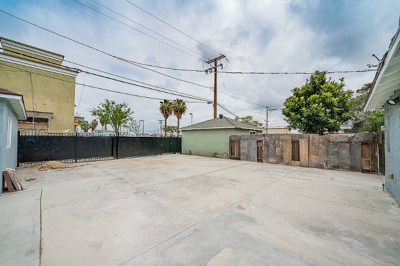 Building Photo - 2007 W Reeve St