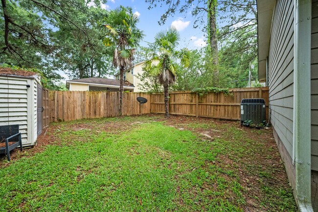 Building Photo - 115 Donna Cir