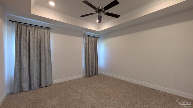 Building Photo - 3333 Southwind Dr