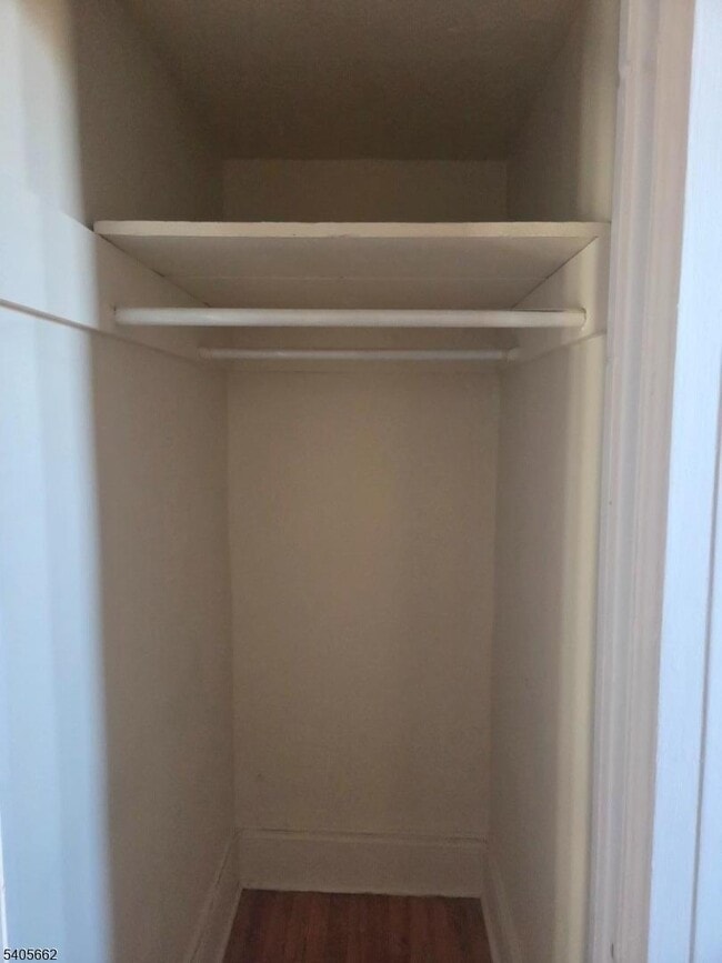 Building Photo - 80 Union Ave