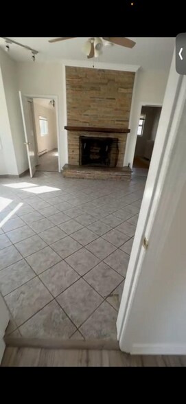 Building Photo - 111 Branchport Ave