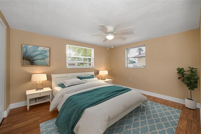 Building Photo - 9100 Lunar Ln