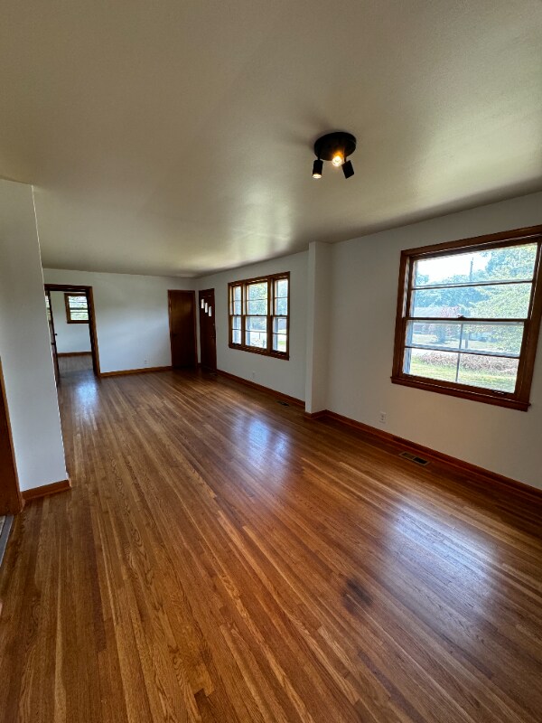 Building Photo - 219 Jacksonian Dr