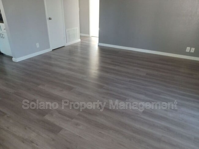 Building Photo - 1797 Brookwood Dr