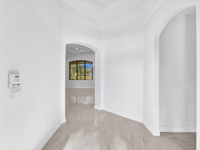 Building Photo - 3530 NW 87th Ave