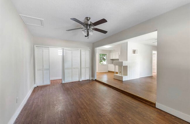 Building Photo - Stallings