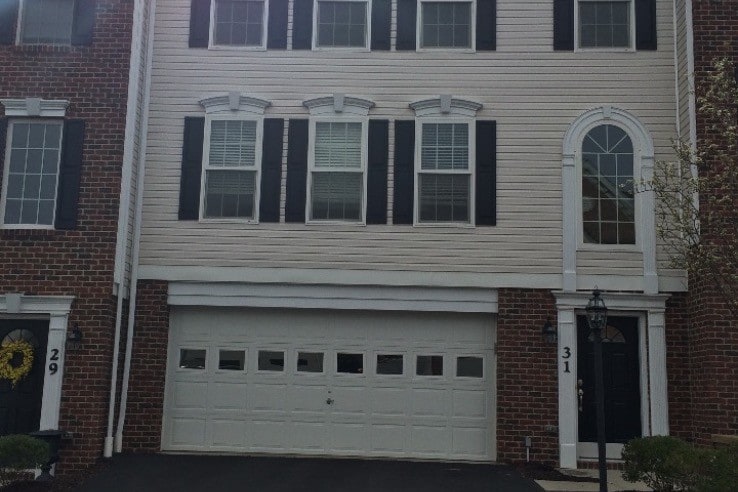 Building Photo - 31 Abbeywood Ln