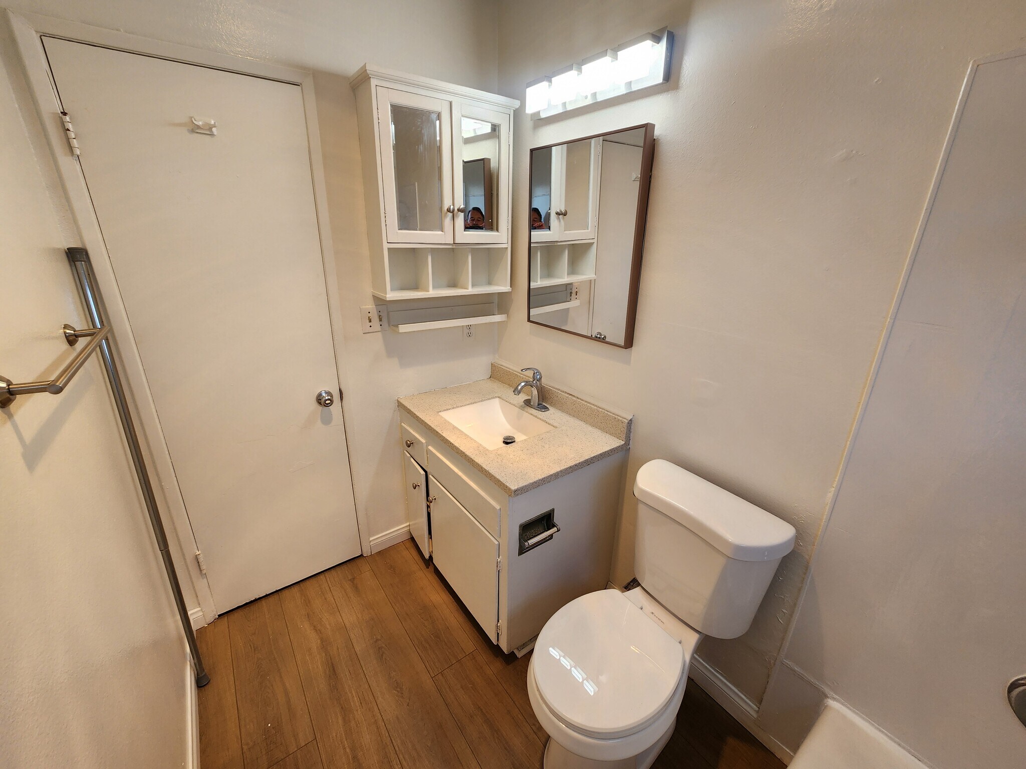 Building Photo - 1080 Termino Ave