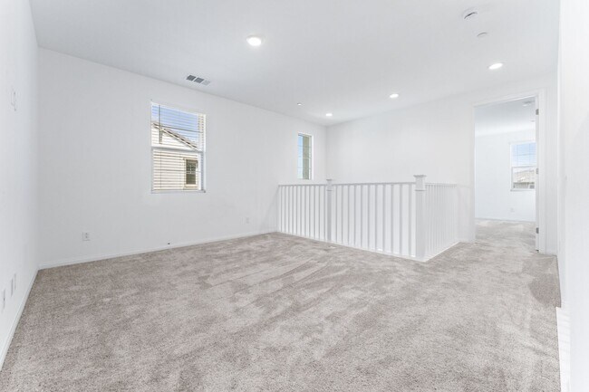 Building Photo - 16616 Strategy Pl