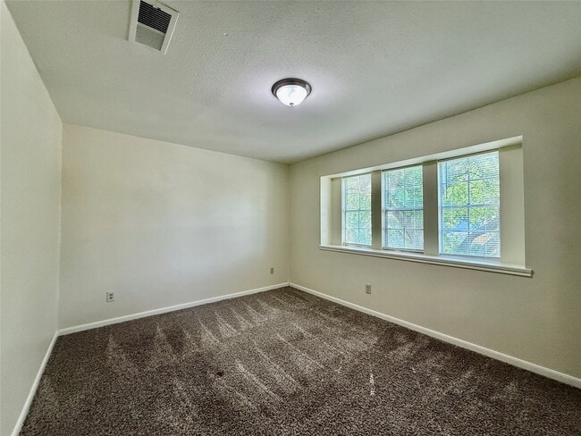 Building Photo - 10718 Nobility Dr
