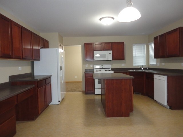 Building Photo - 1514 Cambria Court