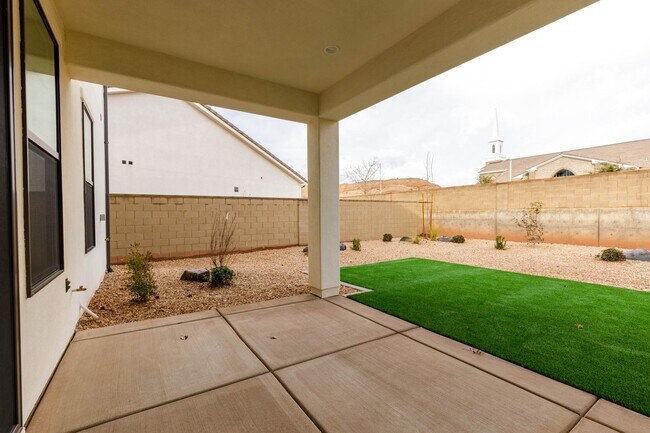Building Photo - 3569 Turin Ln
