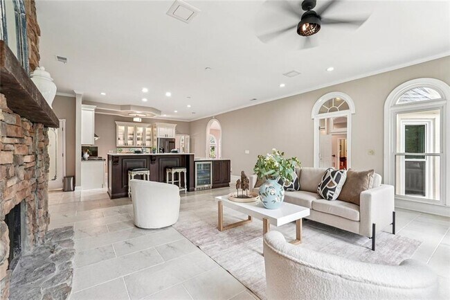 Building Photo - 511 Pine Valley Rd SE