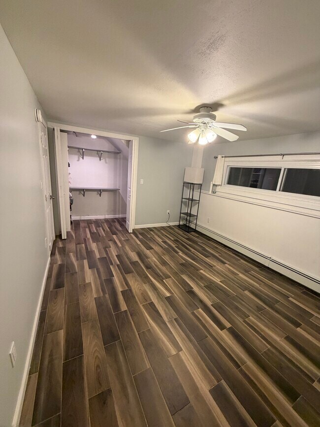 Building Photo - 25 Terrace View Rd