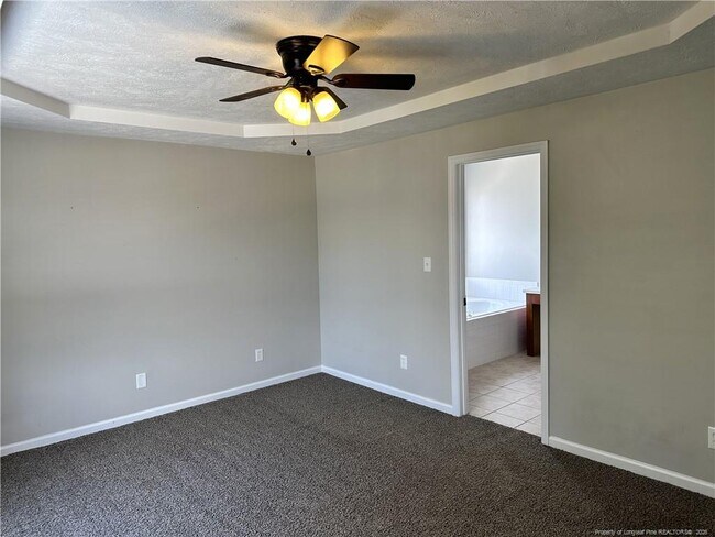 Building Photo - 1311 Shoshone Pl