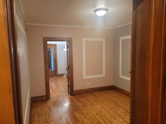 Building Photo - 2634 N 24th St