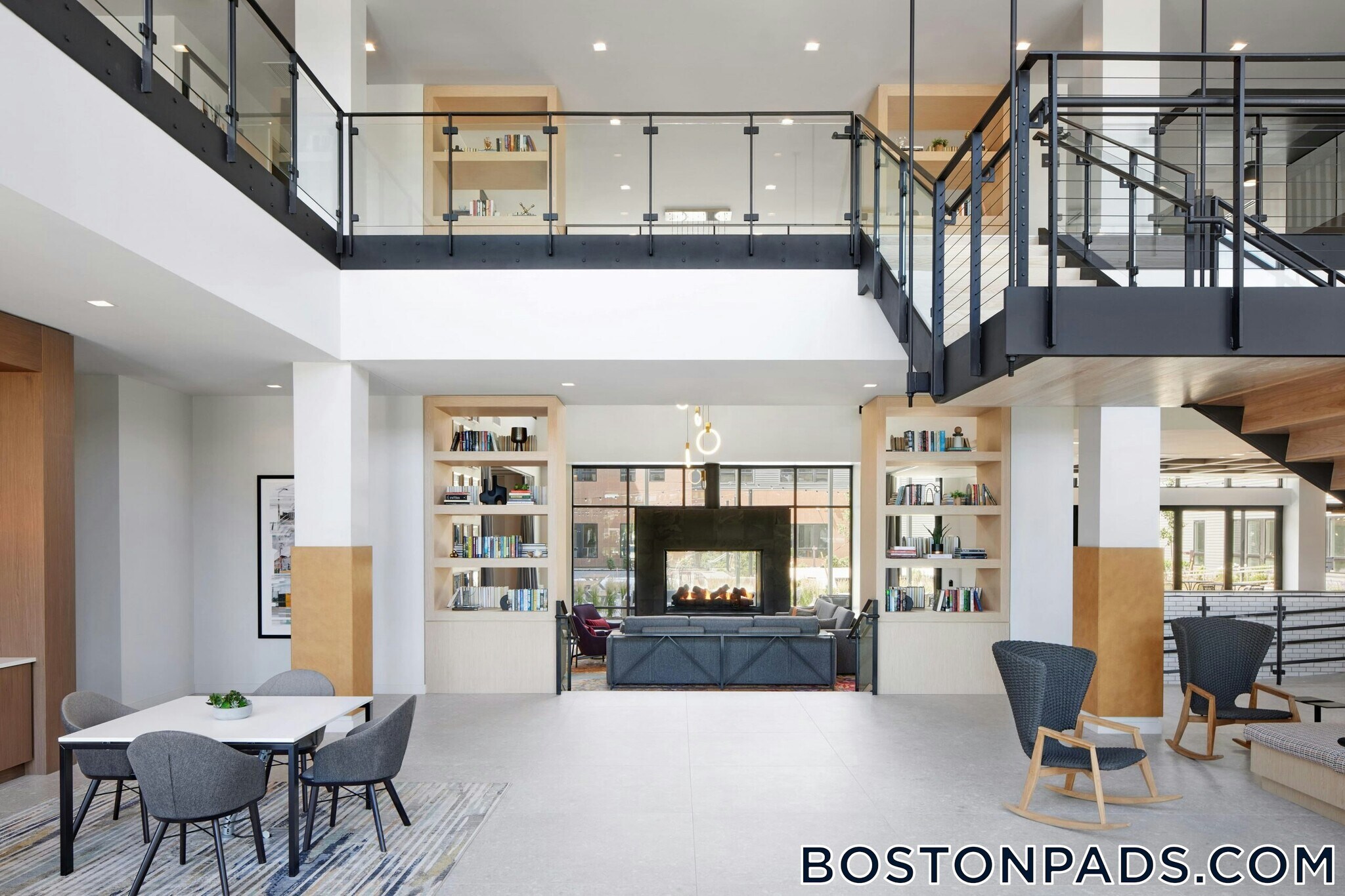 Building Photo - 120 Commerce Way