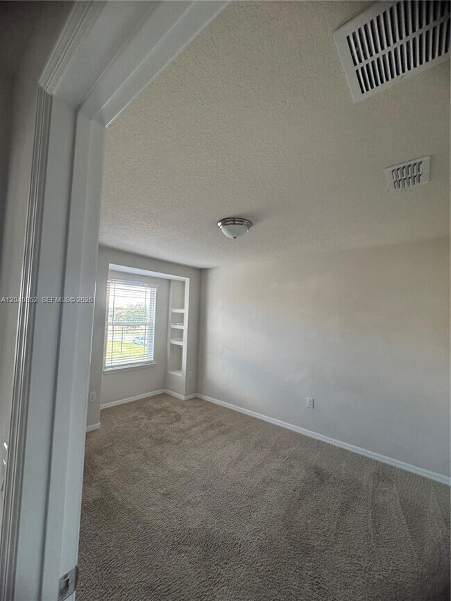 Building Photo - 2713 Giardino Loop